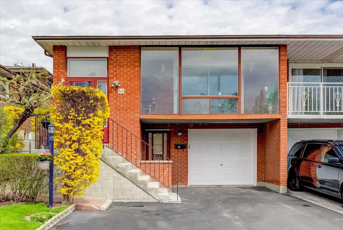 50 Hazelnut Cres Toronto Forsale
