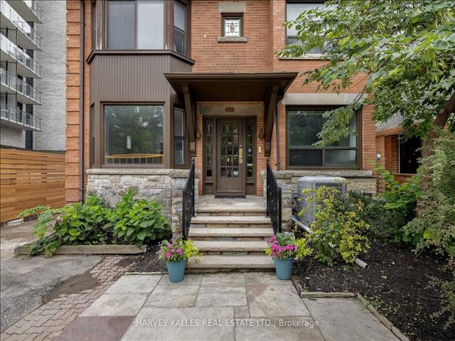 219 Lonsdale Rd