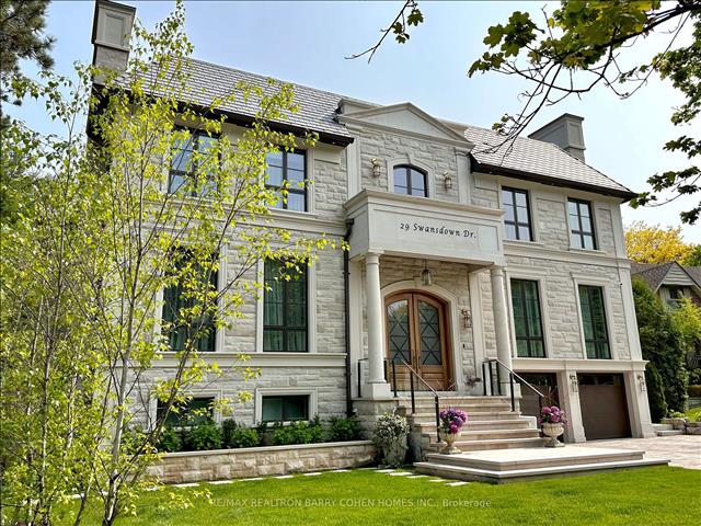 29 Swansdown Dr