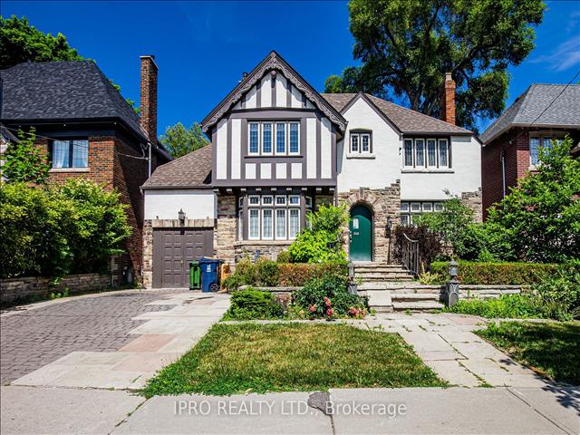 599 Spadina Rd