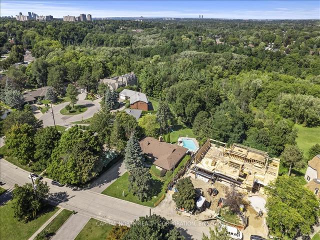 74 Forest Grove Dr