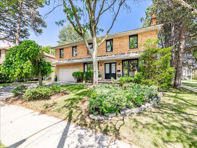 213 Lord Seaton Rd