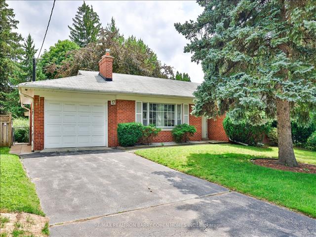 17 Munro Blvd