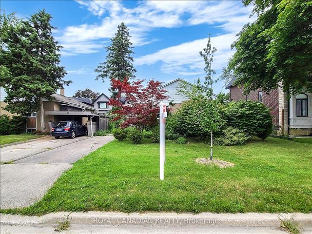 12 Briar Field Dr
