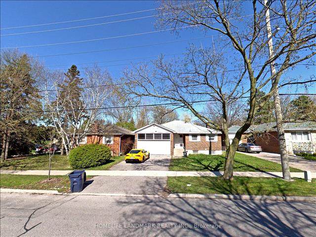 81 Maxome Ave