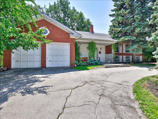 33 Suncrest Dr