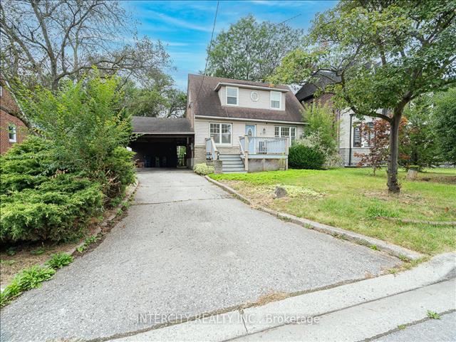 7 Calderon Cres