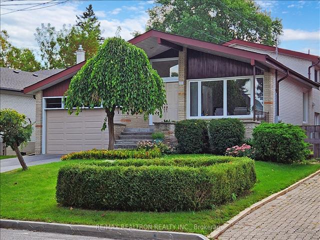 429 Connaught Ave