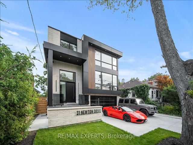 31 Newton Dr S