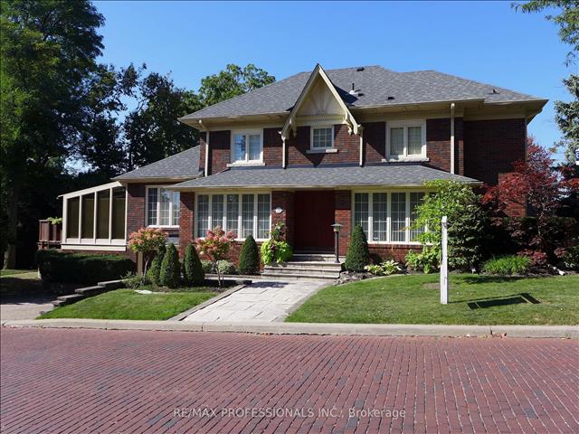 79 College View Ave