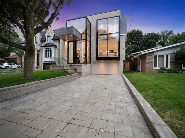 20 Palomino Cres