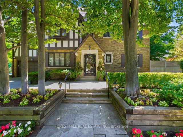 23 Dewbourne Ave