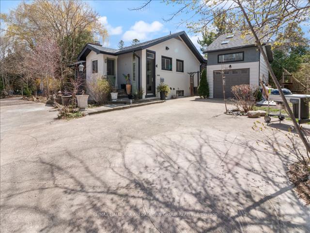 21 Yewfield Cres